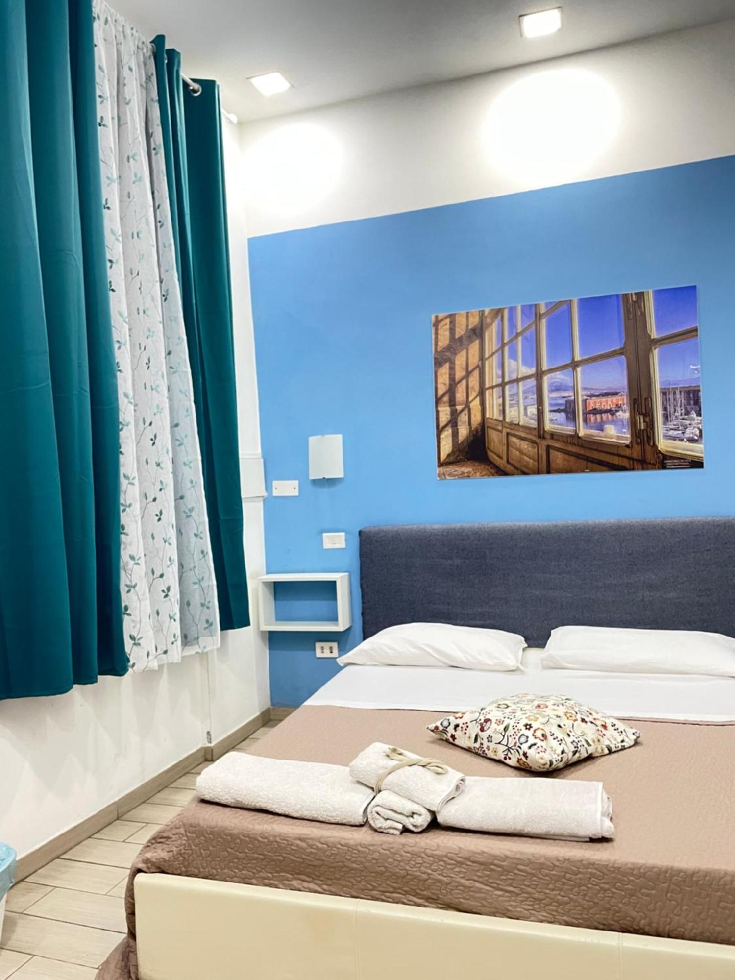 Decumani Prestige Bed & Breakfast Napoli Bagian luar foto